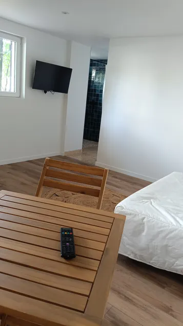lodging - Image 1