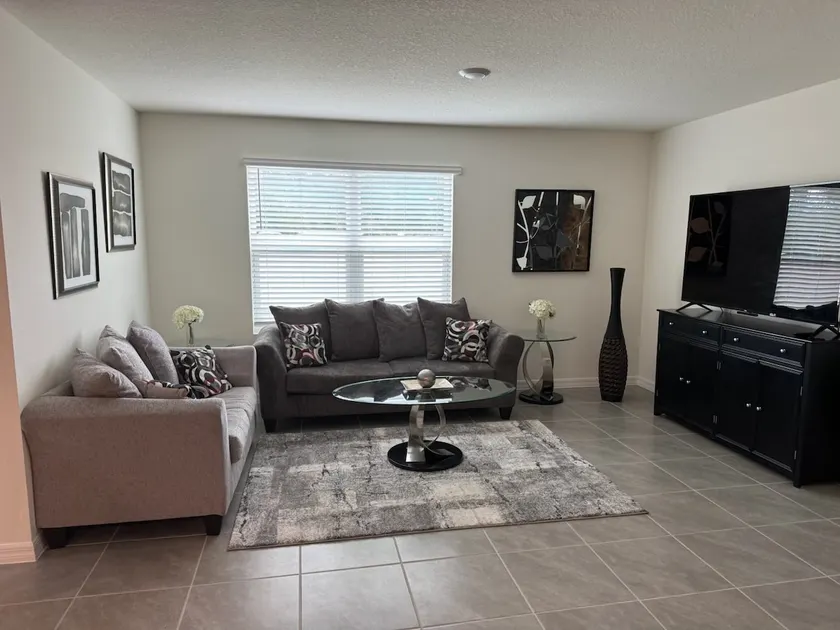 Jasmine’s Place - Image 1