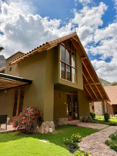 Killay Villas | 4BR Deluxe C1 – Sacred Valley - Image 1