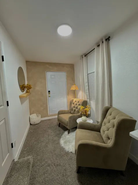 The Hernandez Studio - Image 1