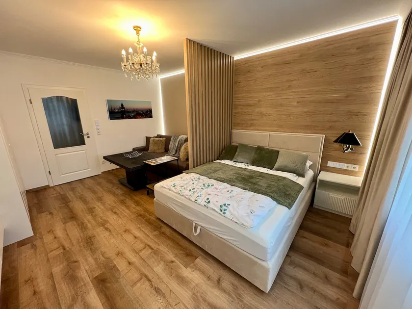 Premium apartment in Hamburg with modern amenities - Image 1