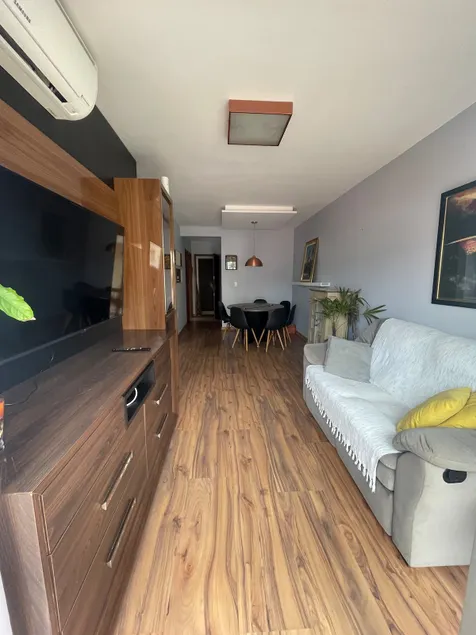 Comfort and style 500 meters from Ufsc - Image 1