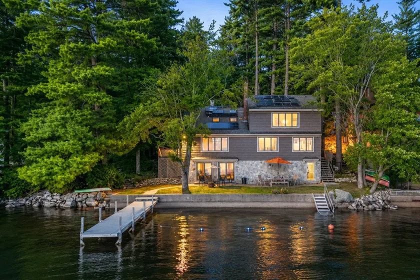 Merrymeeting Lakefront Retreat | Dock + Kayaks - Image 1