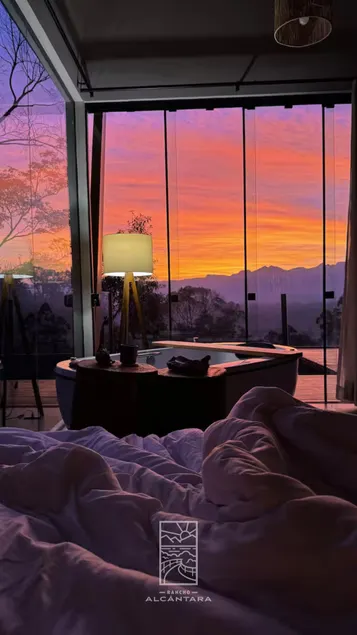Cabin overlooking the mountains of the Serra - Image 1