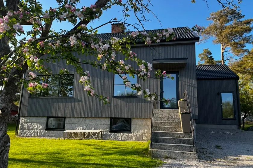 Villa Svallhagen, Tjärnö Strömstad with Jacuzzi! - Image 1