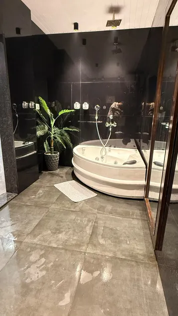 Boutique Stay …by SnS Group of Luxury Home Stay - Image 1
