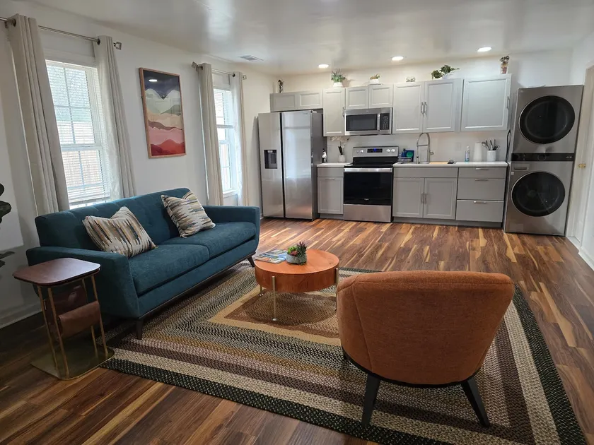 Your Private Guest Suite - Image 1