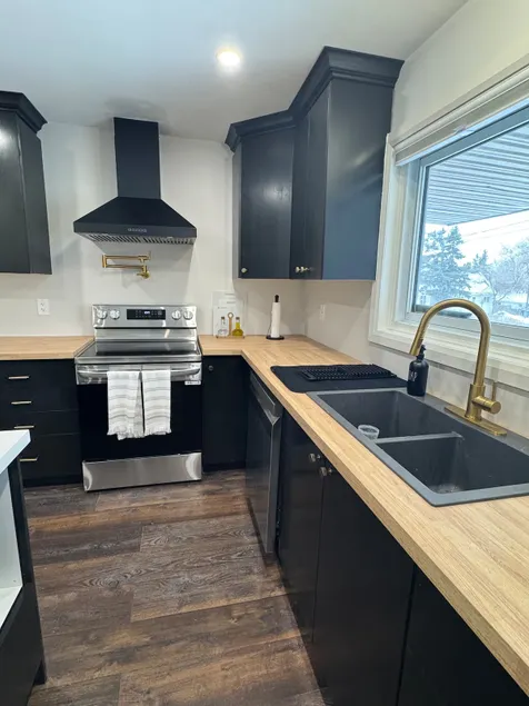 Sleek bungalow - Image 1