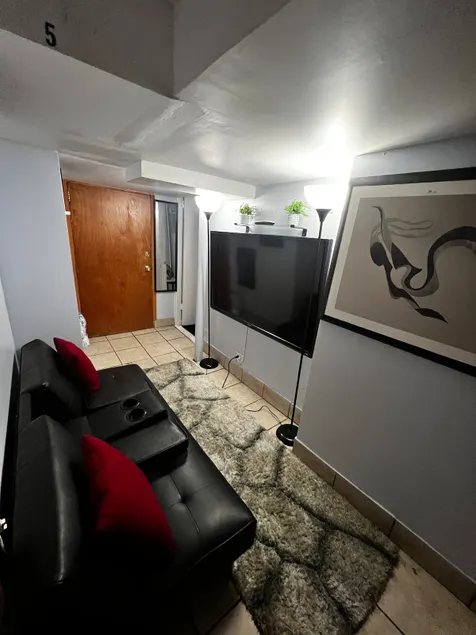A King and Queen Suite (No Extra Guest) - Image 1