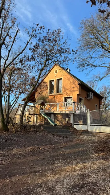 Red Stone Apartman Kővágóörs Pálköve 200m a Balaton parttól kilátással- kutya barát - Image 1
