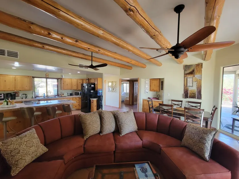 Cave Creek Southwest hospitality sleeps 12 - Image 1