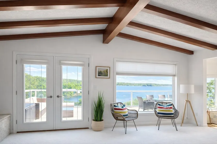 Lakefront LOTW Retreat – Dog Friendly, Road Access - Image 1