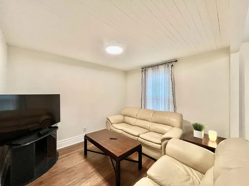 Arrielle Water View - Image 1
