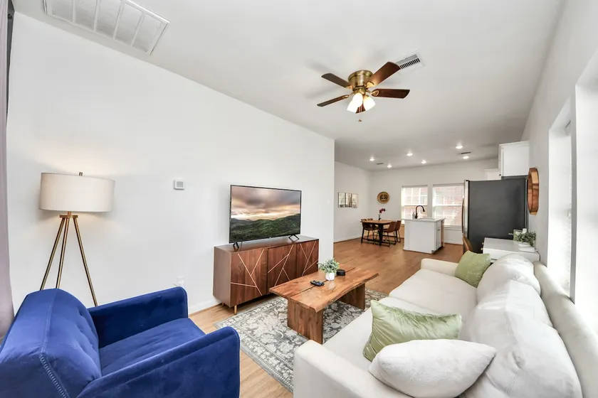 Space City Home | Pool | 10 mins to Downtown/NRG - Image 1