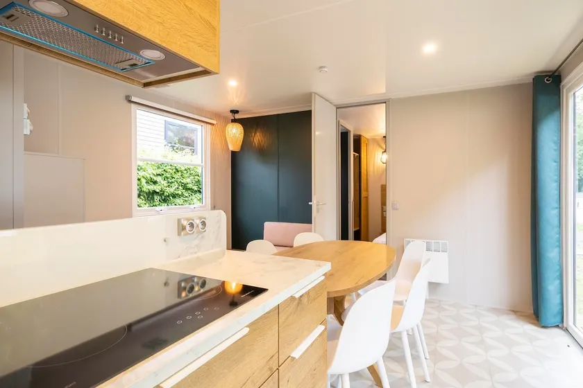 Luxe O'Hara - Sleeps 6 - Image 1