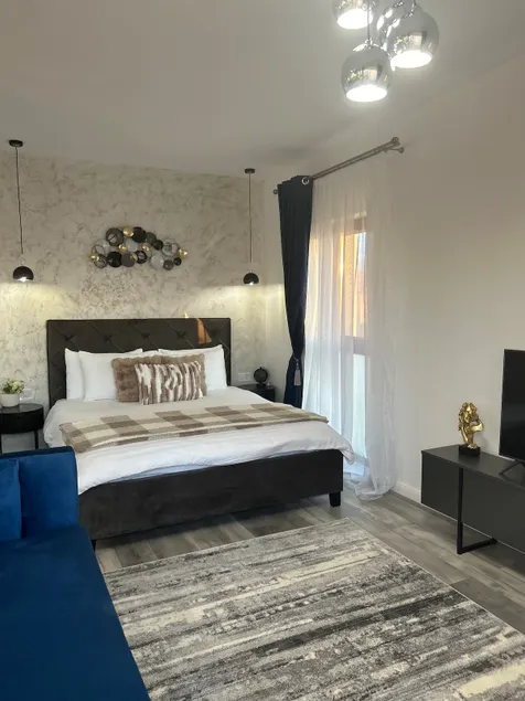 CASAMORE Rentals - Image 1