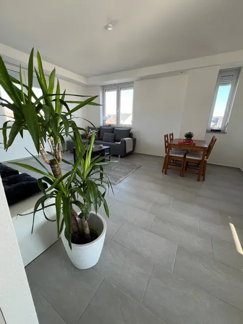 3-room apartment furnished - Image 1