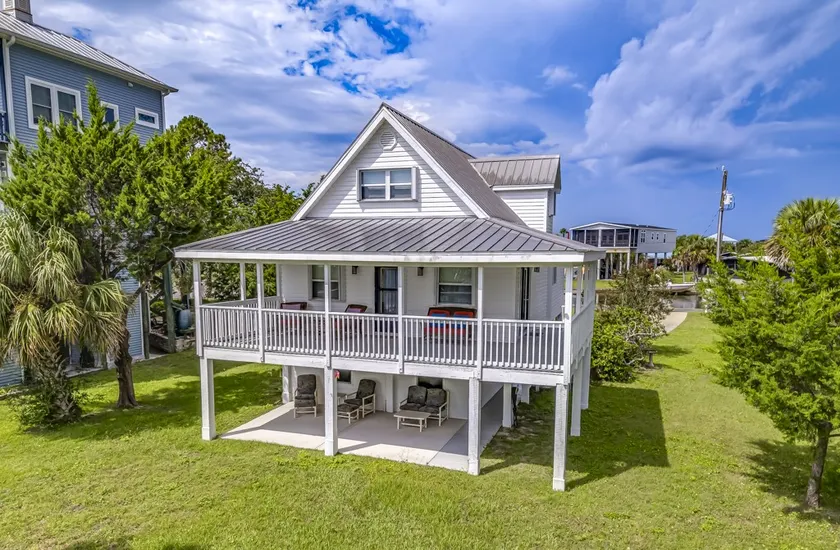 Lookout Point- waterfront - Image 1