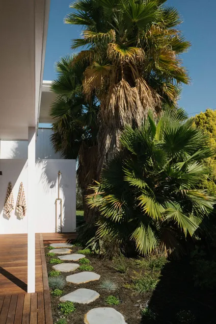 Vic's Place - Image 1