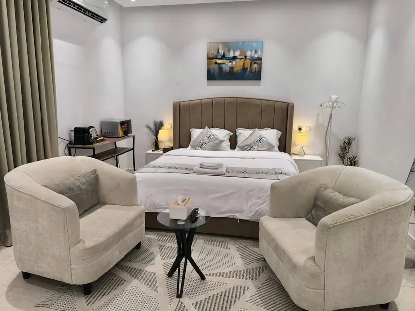 Ragheed Arkan Hotel Room 27 - Image 1