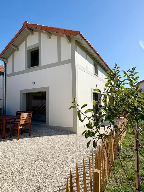 La Cabane des Embruns – Beaches & Thalasso, Pornic - Image 1