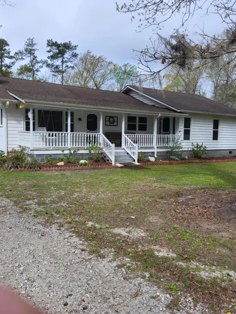 The Old Home Place, 13 miles from Southport NC - Image 1