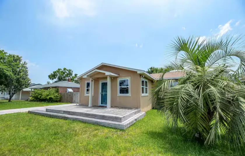 Furnished Coastal Home | Month-to-Month | Near NAS - Image 1