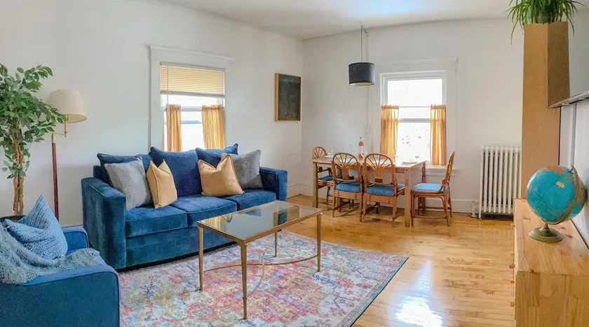 Spacious family duplex near Yale - Image 1