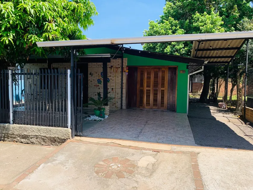 House. - Image 1