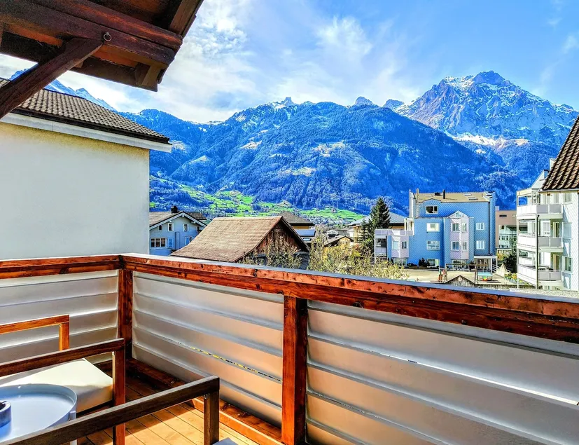 Swiss alpine Suite 100m2 / 4beds near Lake Lucerne - Image 1