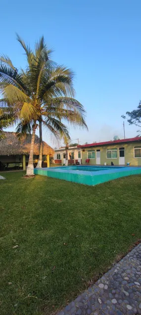 Beach House + Pool + Kitchen + A/C + Parking @ Playa Oriente - Image 1
