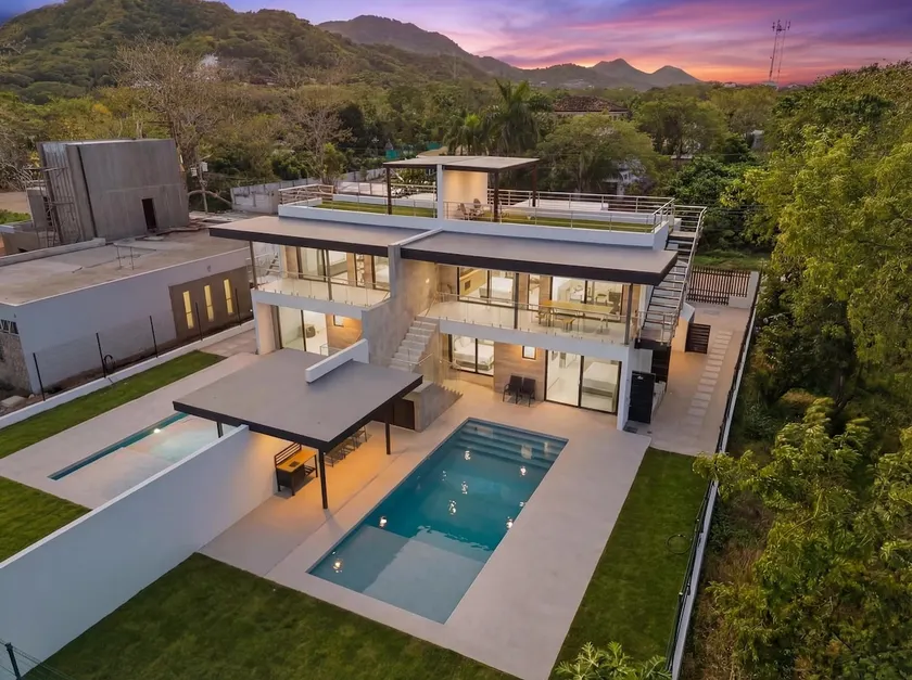 Casa Sea Breeze-Ocean View Home - Image 1