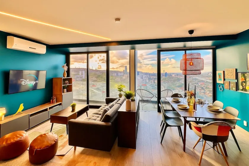 Luxury King Apartment Zona Dorada Gym|Rooftop - Image 1