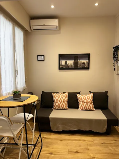 Cozy & central studio – 2 min from Jean Médecin - Image 1