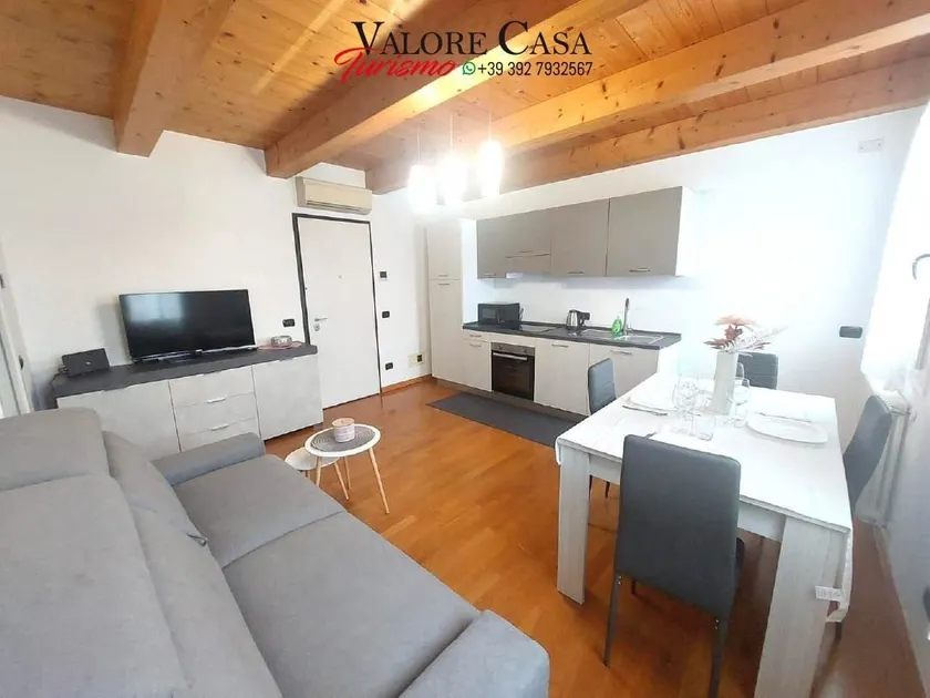 LUX 3 Home a Venezia - Image 1