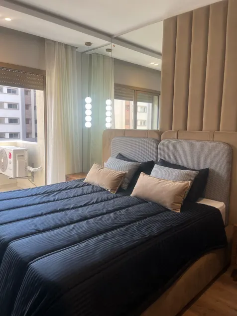 Furnished studio with pool - Image 1