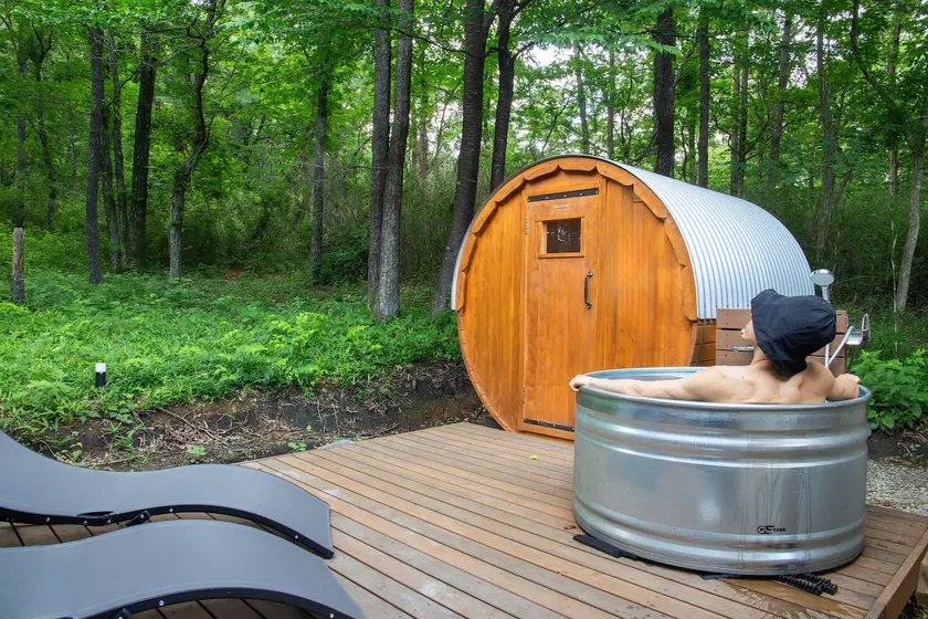贅沢サウナで森林浴を満喫するモダンハウス Nasu Sauna Stay - Image 1