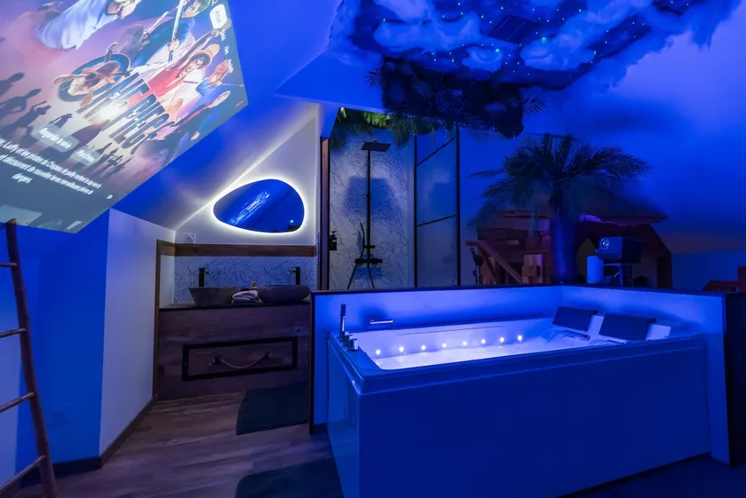 Mowgli Spa & Jungle: ”25 minutes from the beaches” - Image 1