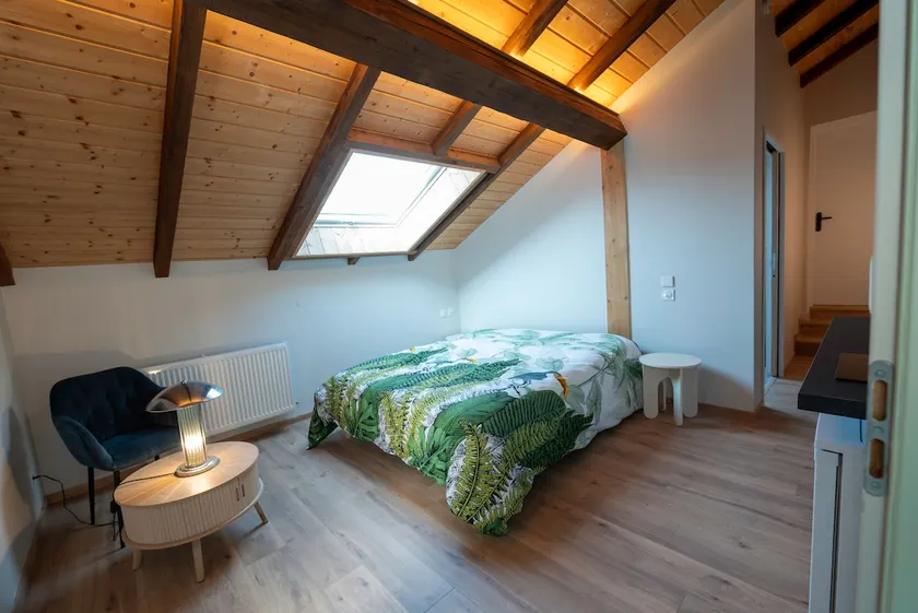 The small Vosges bedroom - Image 1