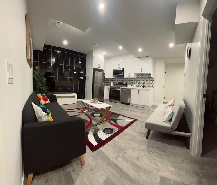 Cozy New 2BR Suite Retreat - Image 1