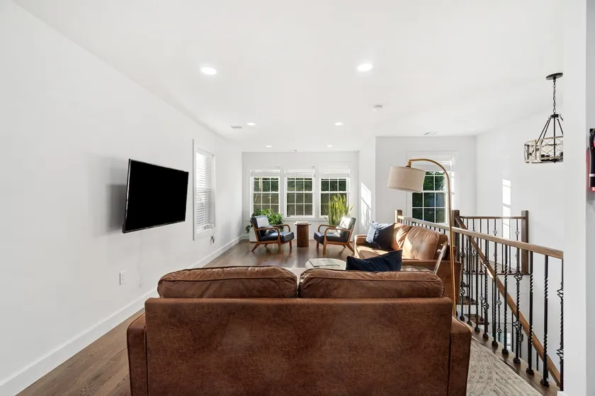 10 bd & 5 ba | Backyard | Near NY & EWR - Image 1