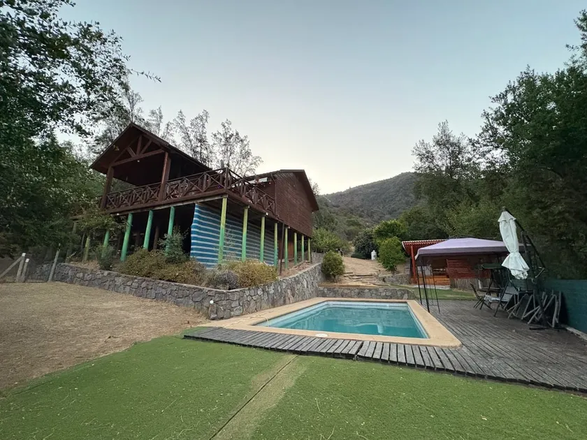House in Laguna de Acuelo - Image 1