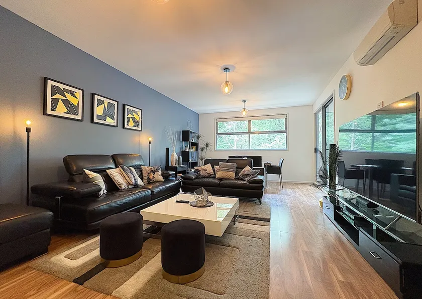 3 Bedroom Private Retreat With Pool & Gym - Image 1