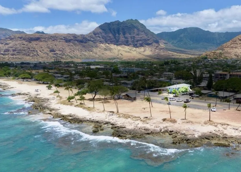 BeachFRONT 3br 2 bath BEST Ocean + Sunset Views - Image 1