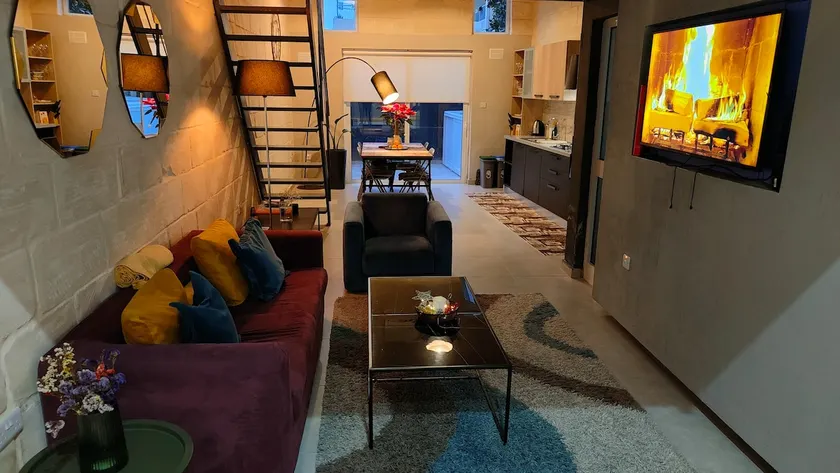 Sliema Strand Loft *by the Sea* - Image 1