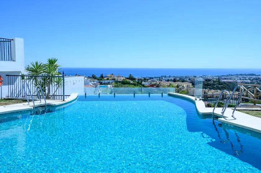 Luxury 2Br W/Sea View SPA&GYM - Image 1