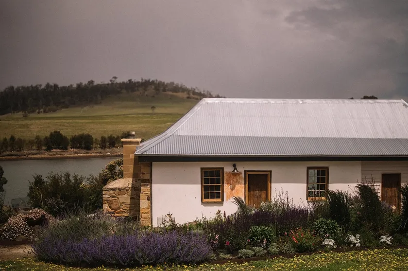 A Historic Post House, 40 minutes from Hobart - Image 1