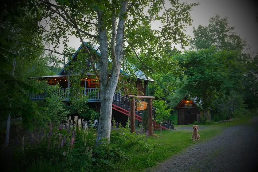 “Oasis Biei - B” Entire Cottage in a Quiet Forest | Sprawling 5,000-m² Property - Image 1