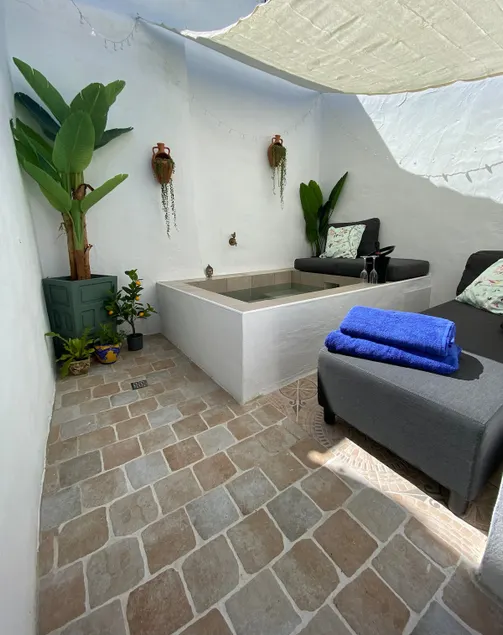 A tranquil haven in Estepa, plunge pool, WiFi, BBQ - Image 1