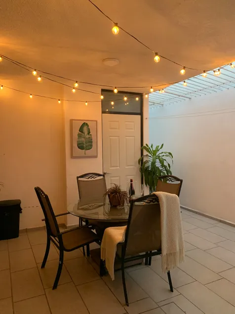 Comfortable and quiet house - Image 1